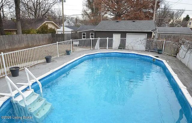 4569 S 2nd St, Louisville, KY 40214
