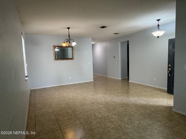 6430 HUNTSCOTT Place, Jacksonville, FL 32258