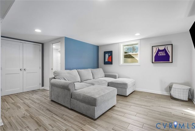 7709 Sweetbriar Rd, Henrico, VA 23229