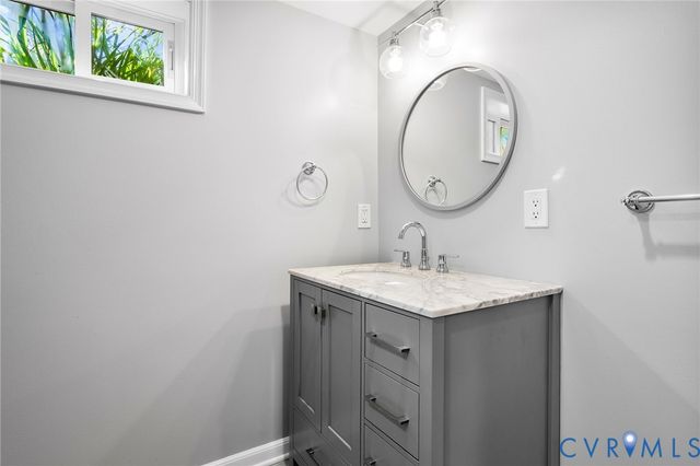 7709 Sweetbriar Rd, Henrico, VA 23229