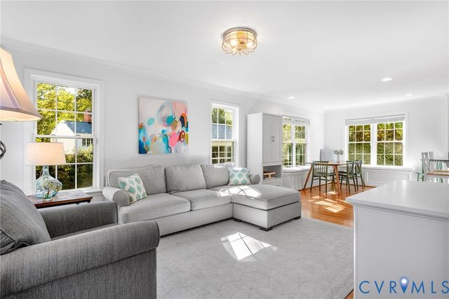 7709 Sweetbriar Rd, Henrico, VA 23229