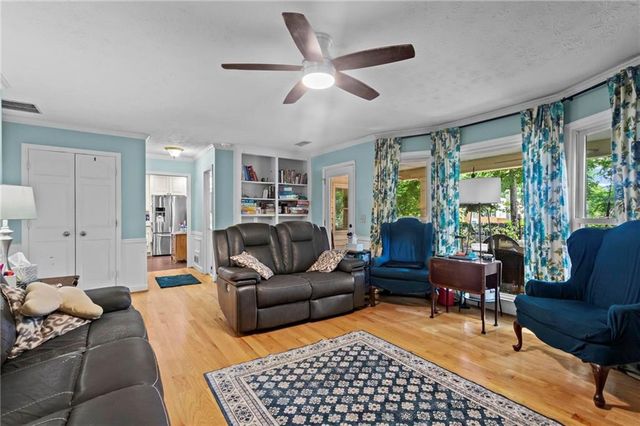 140 Lakeside Drive, Kennesaw, GA 30144