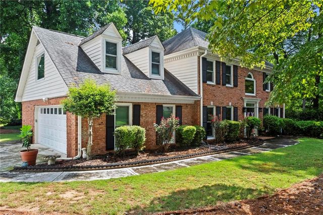 140 Lakeside Drive, Kennesaw, GA 30144