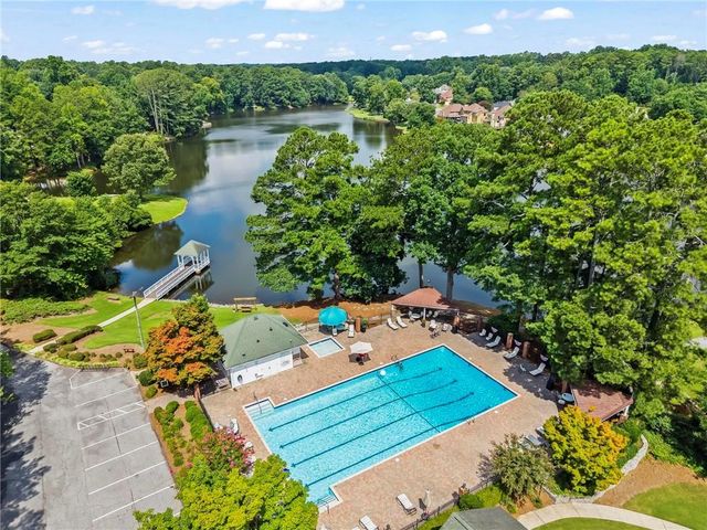 140 Lakeside Drive, Kennesaw, GA 30144