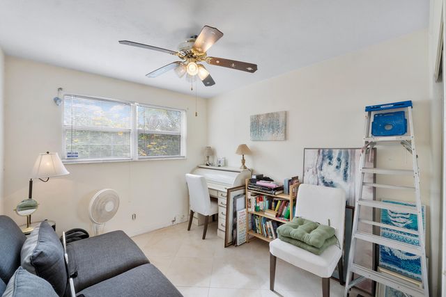 111 NE 57th Street, Oakland Park, FL 33334