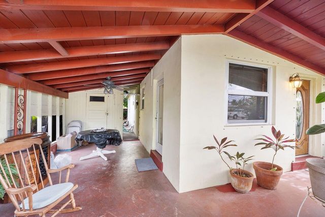 111 NE 57th Street, Oakland Park, FL 33334