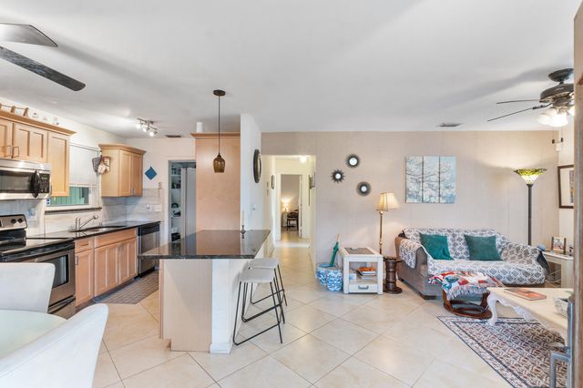 111 NE 57th Street, Oakland Park, FL 33334