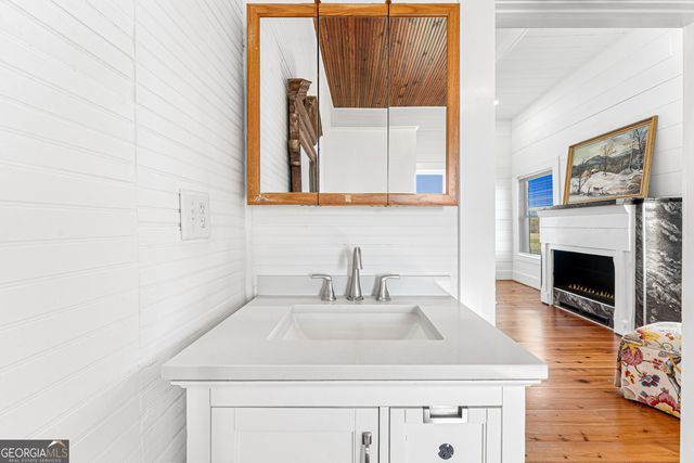 8144 Highway 98 W, Commerce, GA 30530