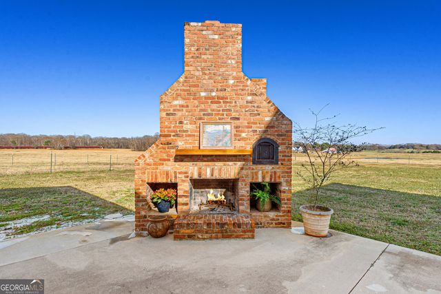 8144 Highway 98 W, Commerce, GA 30530