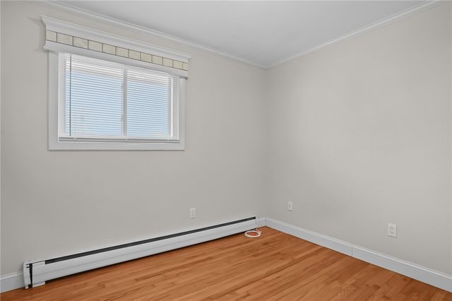 4 Philips Street, Middletown, RI 02842