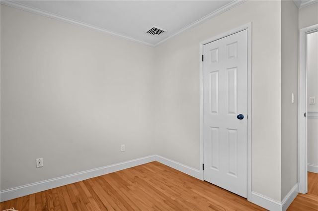 4 Philips Street, Middletown, RI 02842