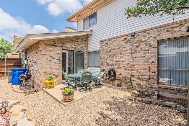 2654 Via Catalina, Carrollton, TX 75006