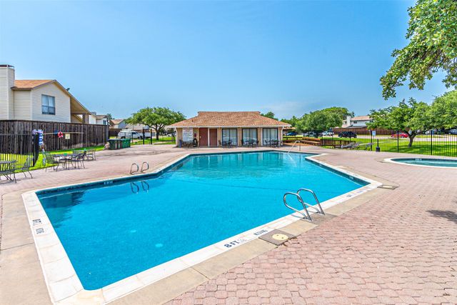 2654 Via Catalina, Carrollton, TX 75006