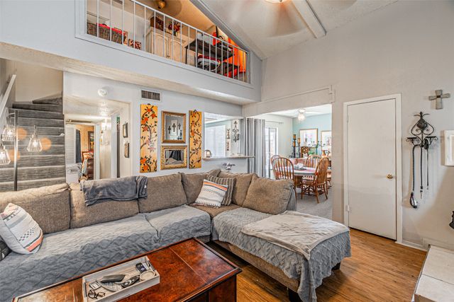 2654 Via Catalina, Carrollton, TX 75006