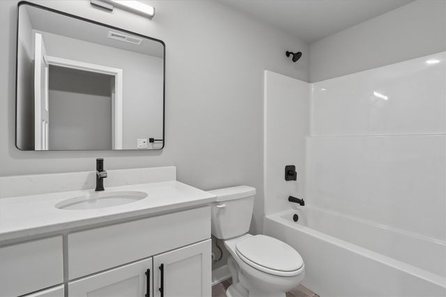 791 Clover Hill Drive, North Liberty, IA 52317