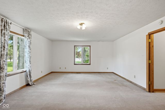 6601 W 71st Street, Indianapolis, IN 46278
