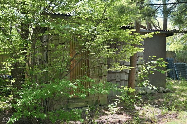 6601 W 71st Street, Indianapolis, IN 46278