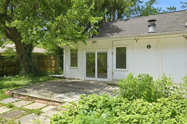 6601 W 71st Street, Indianapolis, IN 46278