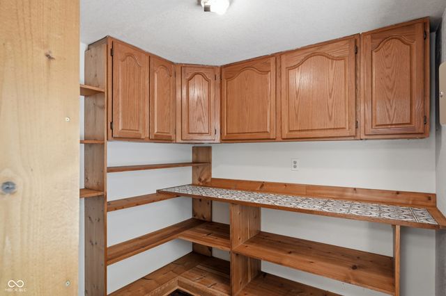 6601 W 71st Street, Indianapolis, IN 46278
