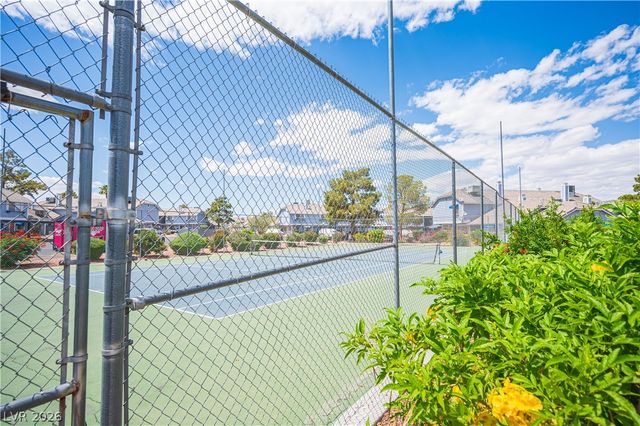 5310 Portavilla Court 102, Las Vegas, NV 89122