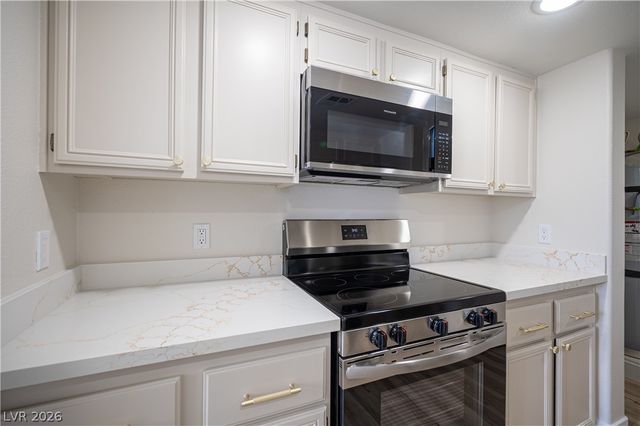 5310 Portavilla Court 102, Las Vegas, NV 89122