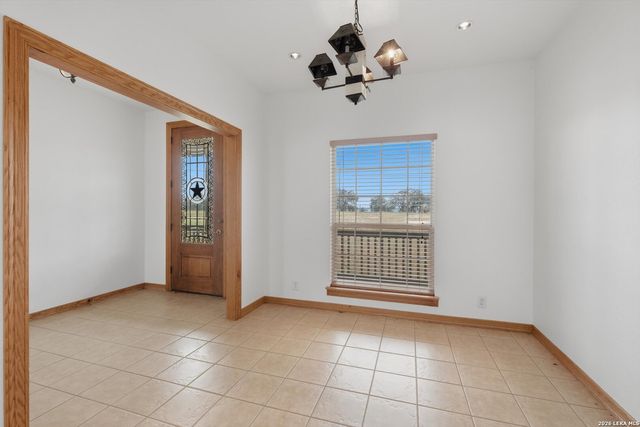 124 Majestic Oaks Dr, Boerne, TX 78006