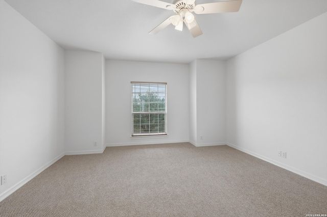 124 Majestic Oaks Dr, Boerne, TX 78006