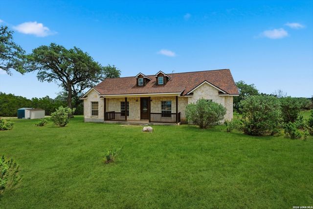 124 Majestic Oaks Dr, Boerne, TX 78006