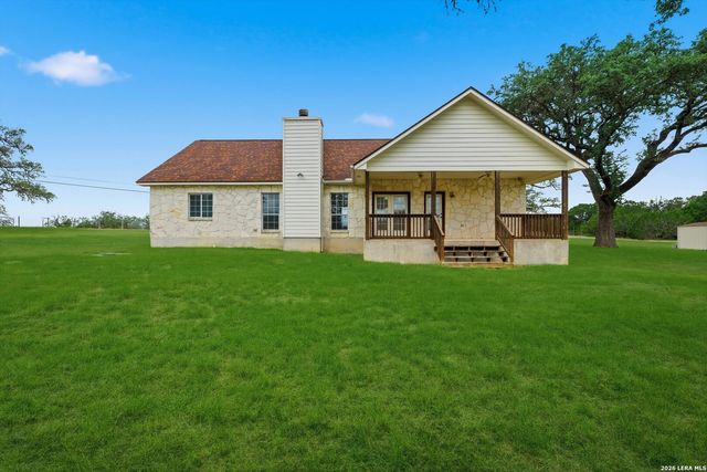 124 Majestic Oaks Dr, Boerne, TX 78006