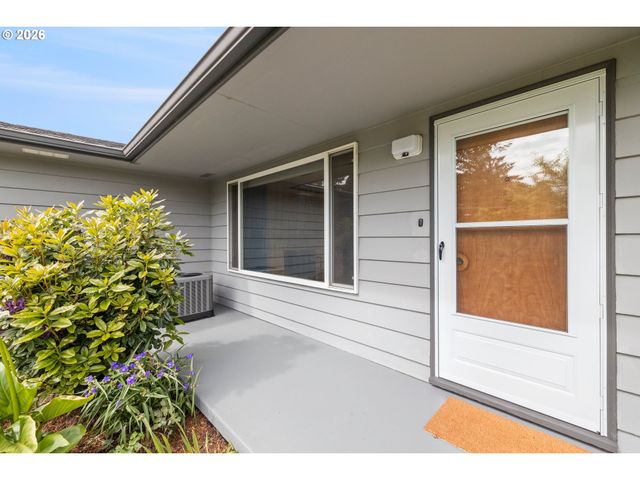 2251 Ne 132ND Ave, Portland, OR 97230