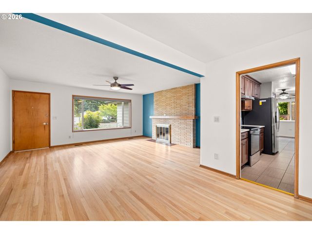 2251 Ne 132ND Ave, Portland, OR 97230