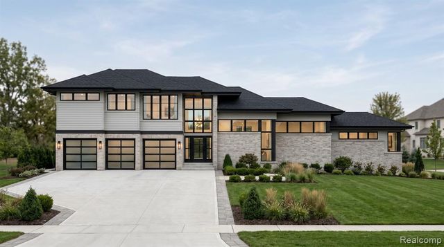 1733 N Morningside Way Drive, Bloomfield Hills, MI 48302