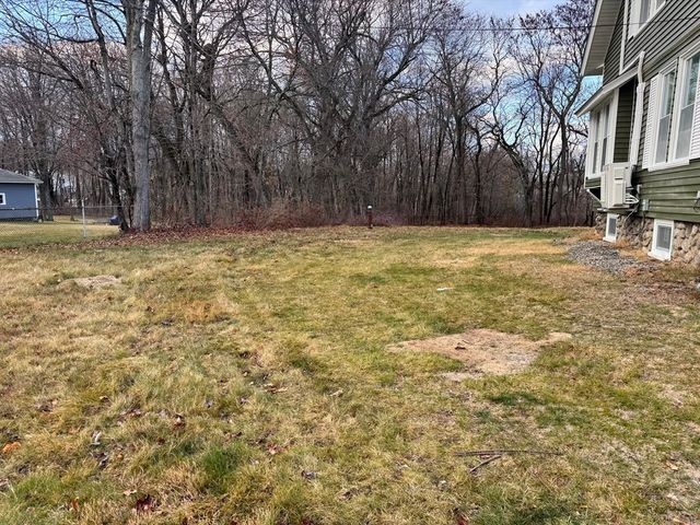 9 Idalla Ave, Worcester, MA 01606