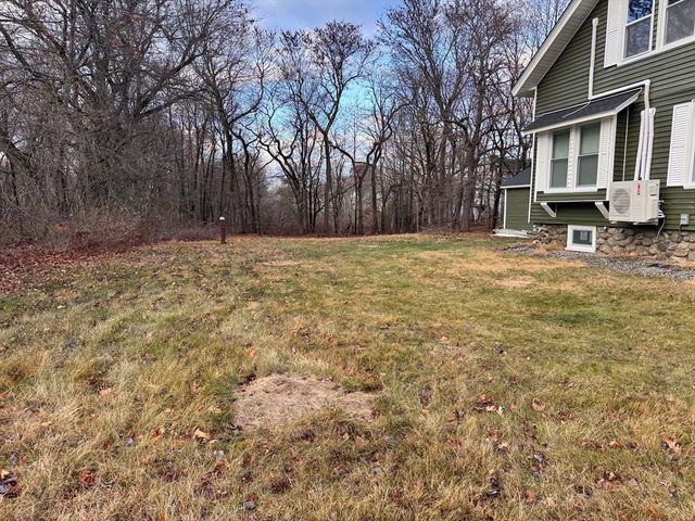 9 Idalla Ave, Worcester, MA 01606