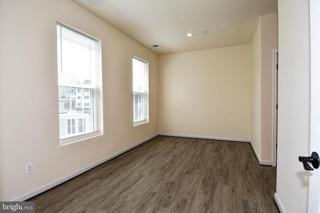 1500 OGDEN ST NW, Washington, DC 20010