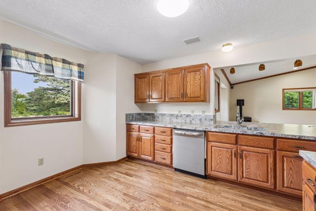 21030 W Linwood Drive NE, Wyoming, MN 55079