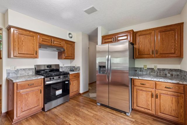 21030 W Linwood Drive NE, Wyoming, MN 55079