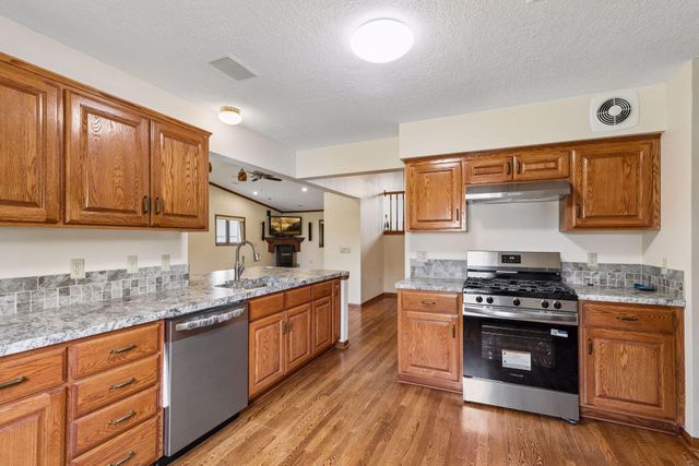 21030 W Linwood Drive NE, Wyoming, MN 55079