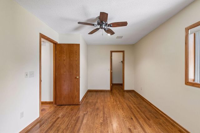 21030 W Linwood Drive NE, Wyoming, MN 55079