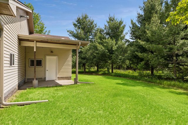 21030 W Linwood Drive NE, Wyoming, MN 55079