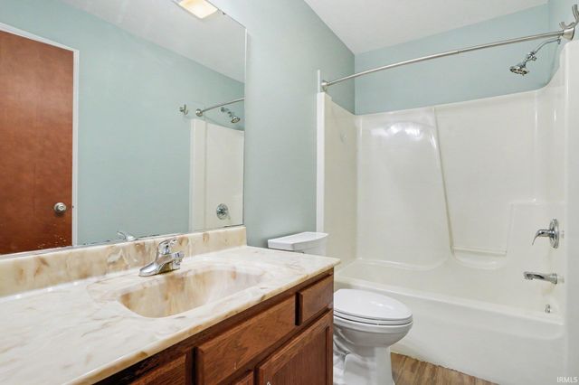 67092 Chadwick Court, Goshen, IN 46526