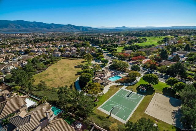 1220 La Vida Ct, Chula Vista, CA 91915