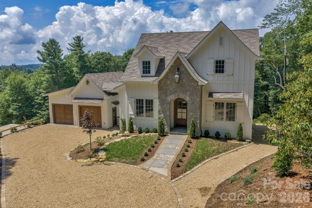 253 Old Boone Road, Blowing Rock, NC 28605