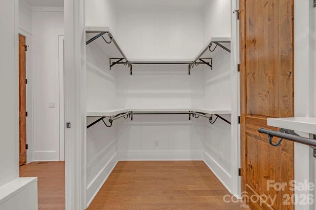 253 Old Boone Road, Blowing Rock, NC 28605