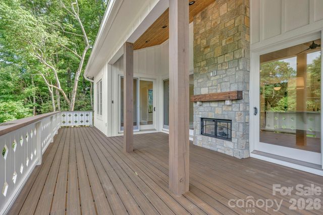 253 Old Boone Road, Blowing Rock, NC 28605