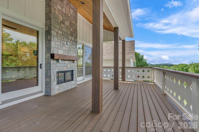 253 Old Boone Road, Blowing Rock, NC 28605