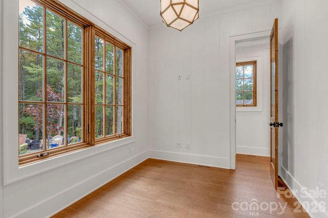 253 Old Boone Road, Blowing Rock, NC 28605