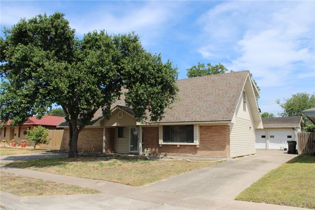 1306 Aswan Dr, Corpus Christi, TX 78412