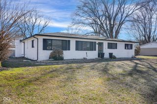 7114 S Midland Avenue, Columbus, IN 47201