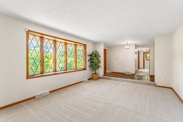 120 Green Tree Lane, Somers, CT 06071